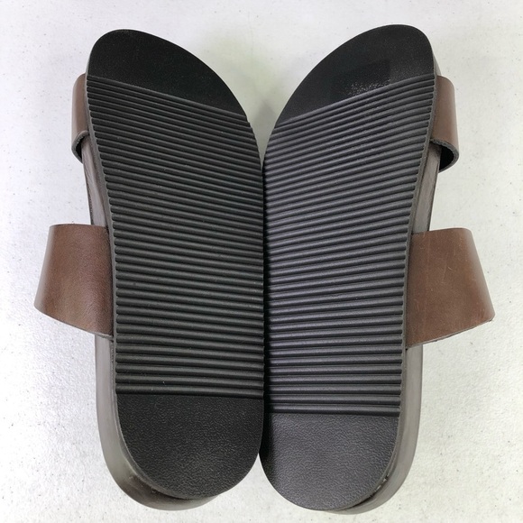 The Mens Store Bloomingdales Brown Devin Sandals Size 8M - Picture 9 of 9
